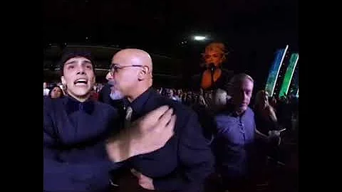 Adele Tells Security to Let Her Fan SING!