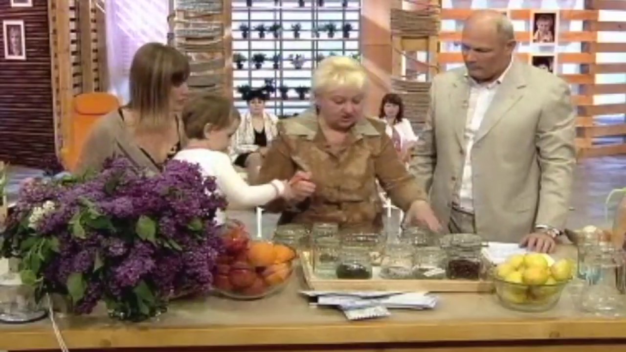 Как лечить миому матки. Настой боровой матки с кровохлёбкой. - YouTube