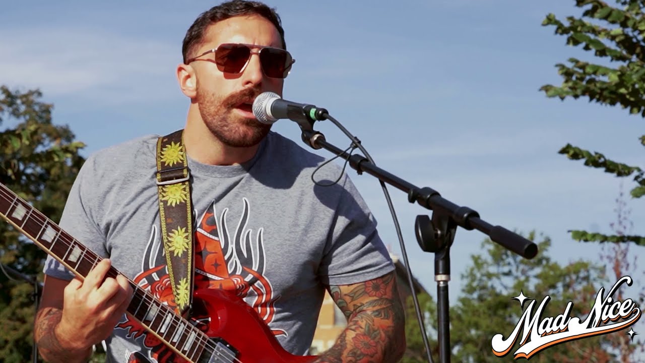 Sunshine Spazz - To The Floor | Live October 4, 2025 | (MadNiceTV) | Raw Audio