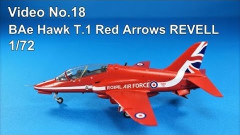 Step by Step 1/72 BAe HAWK T.1 RED ARROWS Revell
