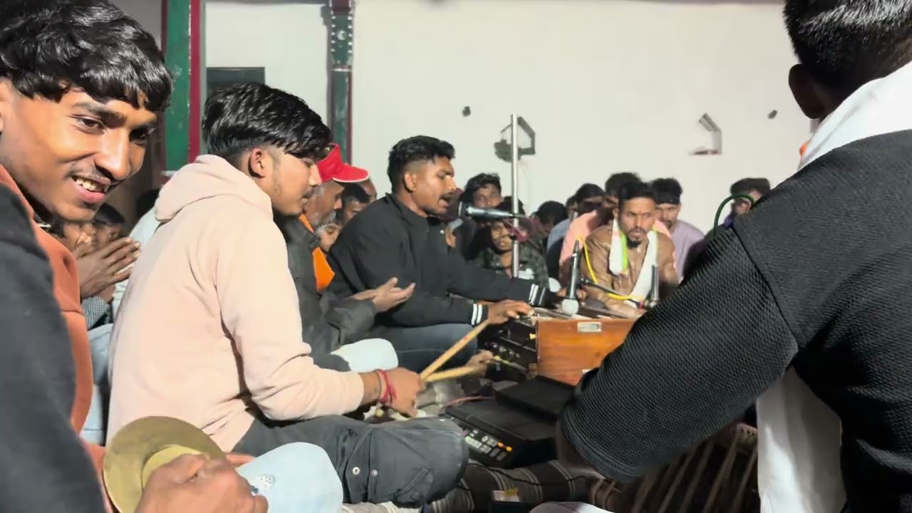 🙏🏻કુંભ ઘડૂલો ભરી લાયો મારો સાયબો 🙏🏻રતન કલાકાર-સનાડા ગામ માં-વિનુ મહારાજ નો પ્રોગ્રામ 