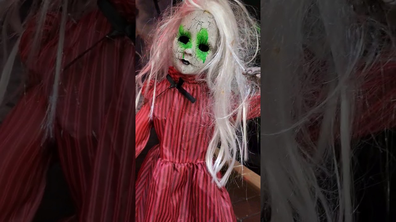Would you play Hide and Seek with her? #dolls #haunteddoll