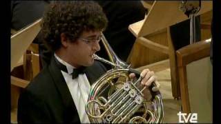 Quinta Sinfonía de Tchaikovsky - Segundo Movimiento chords