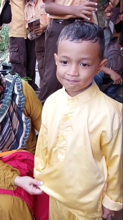 Anak hebat, Lari setelah disuntik mau sunat😍 #shorts