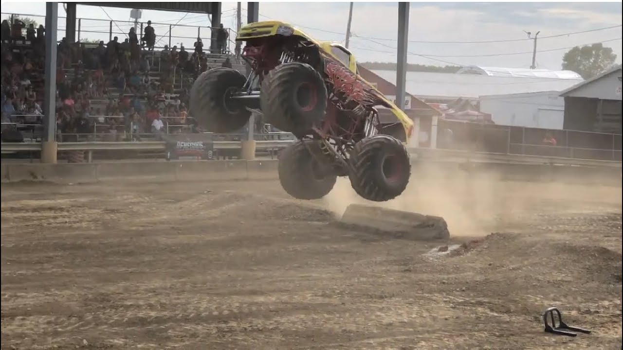 Renegade MT Tour at the Fayette County Fairgrounds - Freestyle (Shockwave)