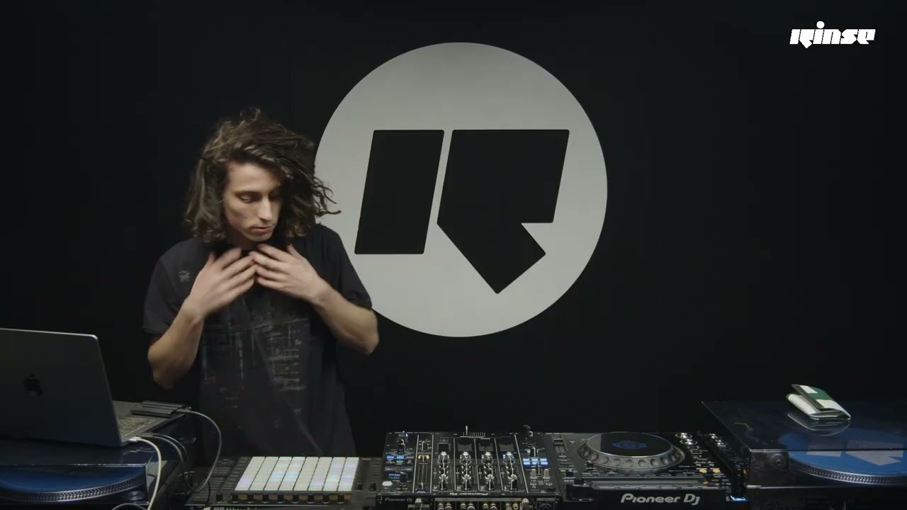 Trois-Quarts Taxi System (DJ Set) | Rinse France