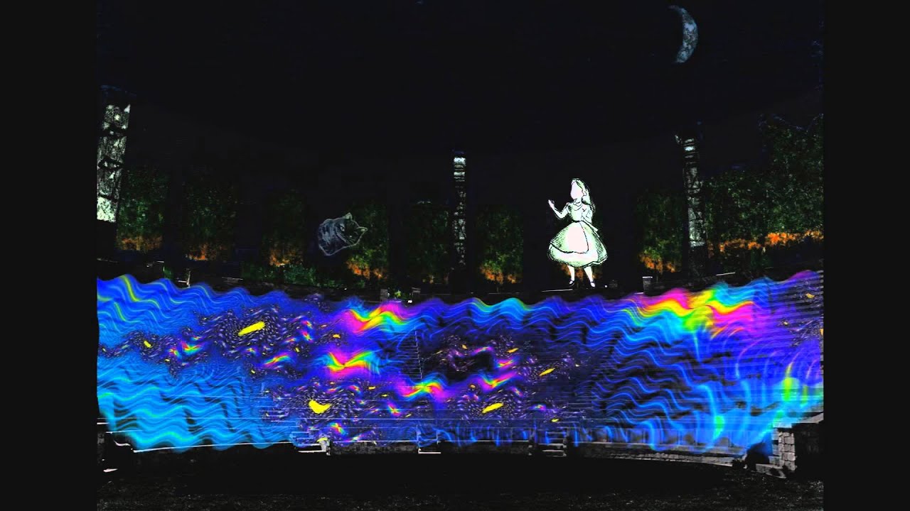 Alice in Wonderland instaling Alice in Wonderland instaling
