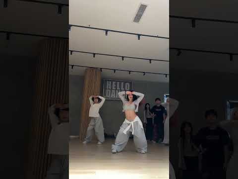 “HyunA Style Dance Cover 🔥 | K-Pop Sexy Dance Shorts | Viral Korean Dance”