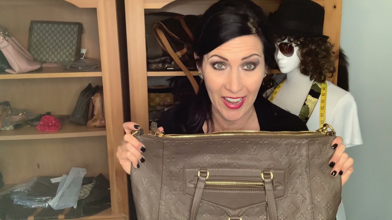 What's in my bag: Louis Vuitton Lumineuse pm 