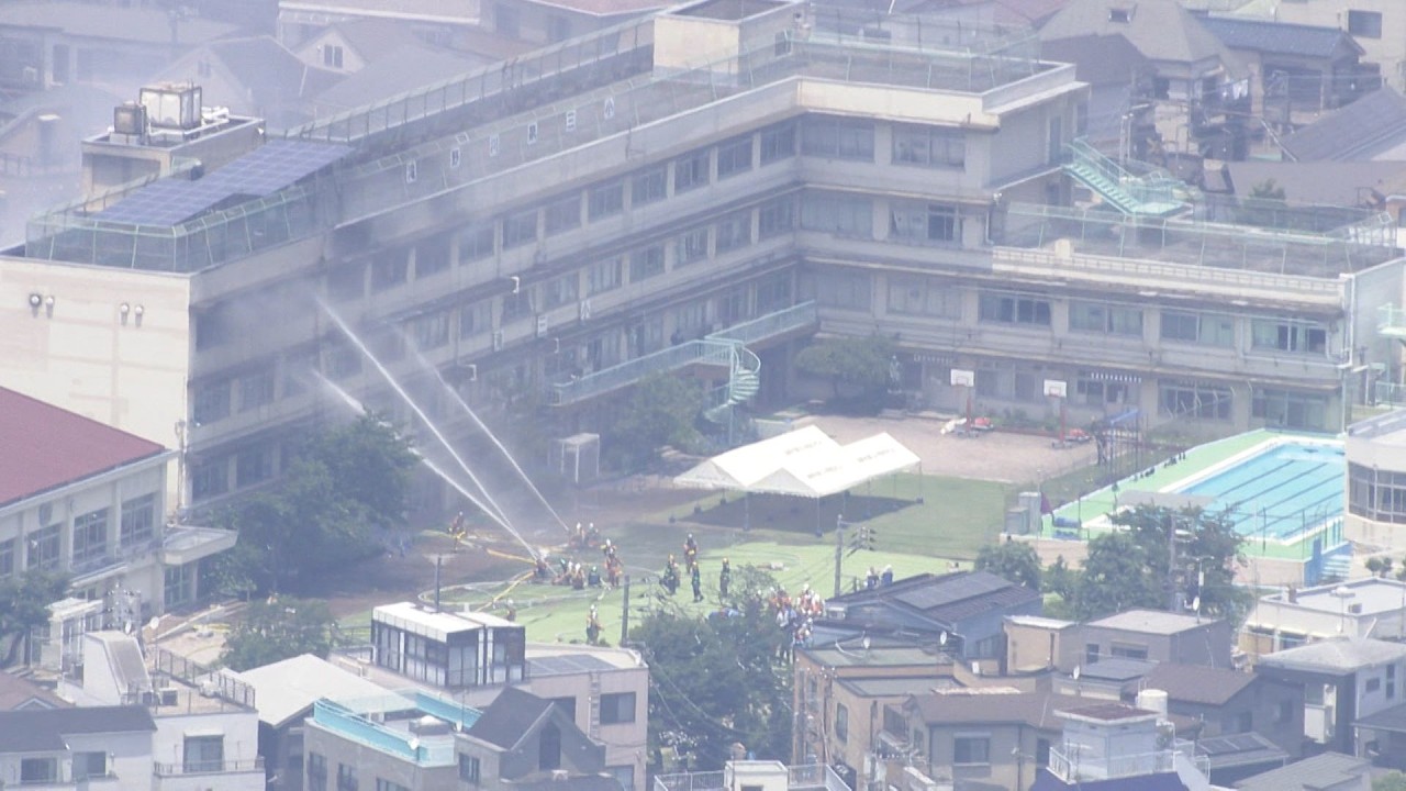 小学校火災 女性教師が私服洗濯し私物電気ストーブで乾燥か 家庭科室の