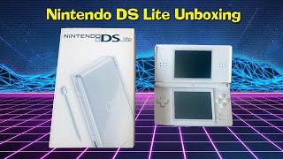Nintendo DS Lite (2009) Unboxing - Polar White + Mario Kart!