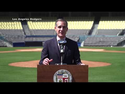 L.A. Mayor Eric Garcetti jabs Astros during announcement of Dodger Stadium as largest testing site