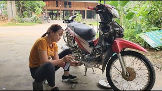 The 'fate' of 'poor' motorbikes is not well 'taken care of' by the owner| Mechanical girl N