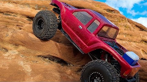 Axial Scx10ii builders kit! First run. Old now but a classic!