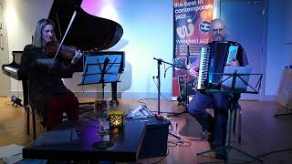 Olivia Moore & Pete Rosser 10/11/23 - Brickyard Joe (Trad. USA)