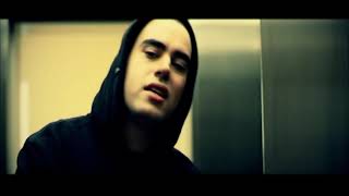 SLIM FEAT. АЙ-Q - КРЫЛЬЯ (2010)