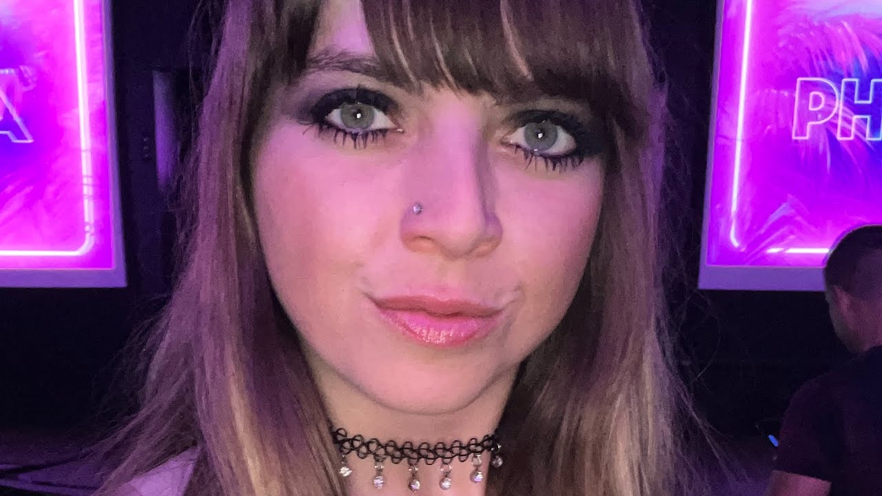 AnoZira at Phoenicia Lounge YouTube