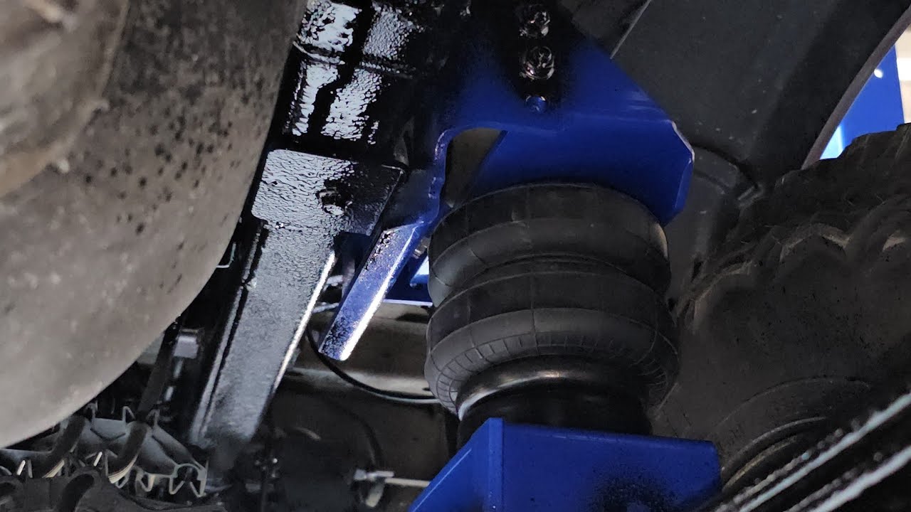 Maxpeedingrods 2015 F150 Towing Airbag Install Bonus Black Fluid