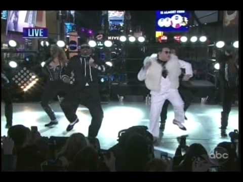 PSY Gangnam Style New Year's Eve 2012 MC Hammer