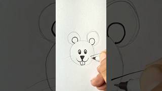Delineando La Cabeza De Un Ratón Caricaturesco
