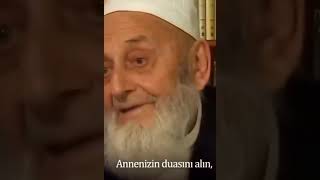 Oğlum Allah Gökten Yağdırsın Yerden Toplayasın Derdi