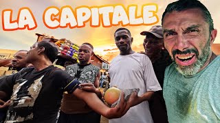 Accerchiati per un POMELO 😵 La capitale del Camerun Yaoundé 😵 Giro del MONDO in CAMPER 4x4 by STEPSOVER 92,155 views 2 weeks ago 24 minutes