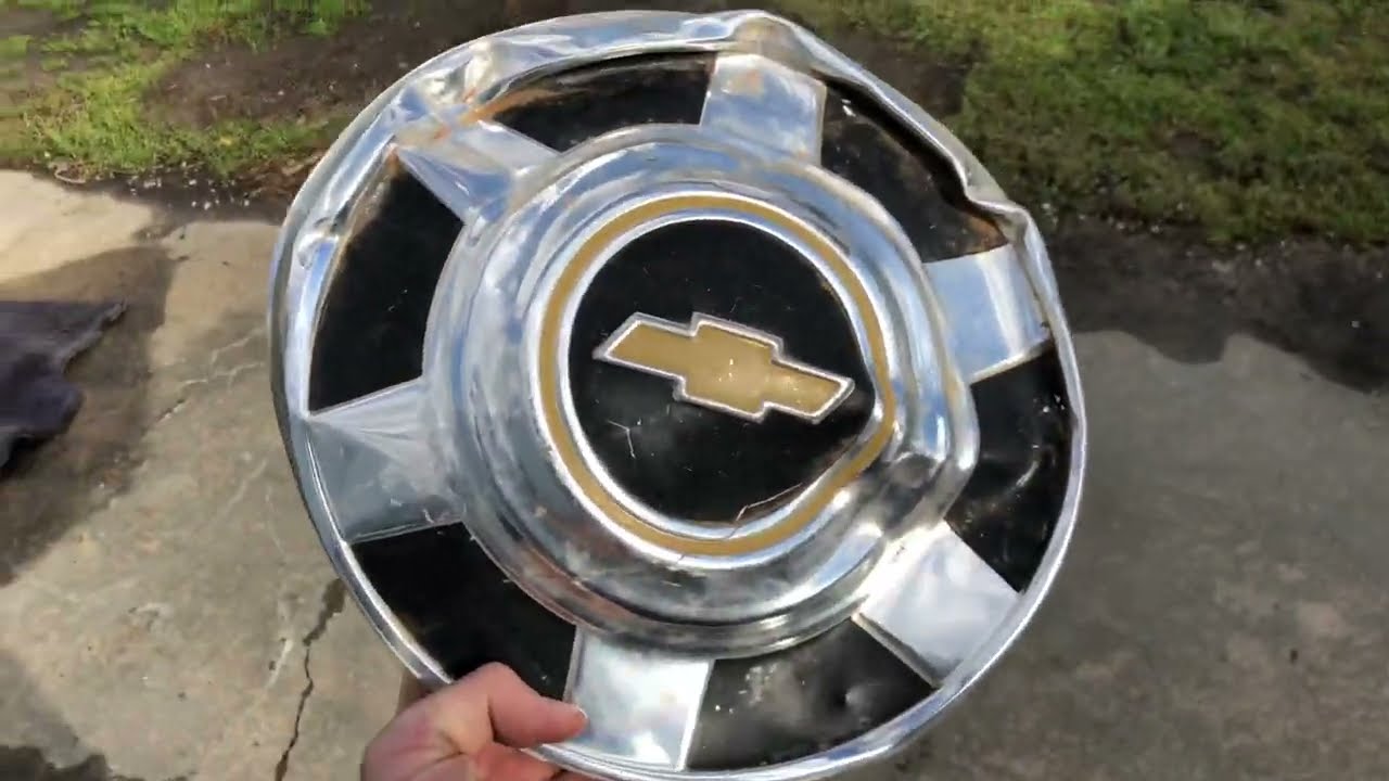 C20 SQUARE BODY HUBCAP MODS..