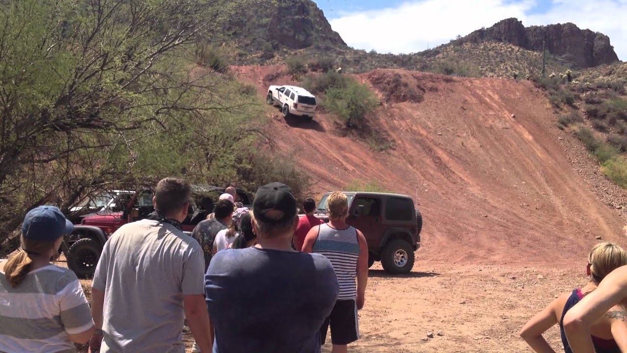 Jeep Grand Cherokee WK Climbing hill at Box Canyon YouTube