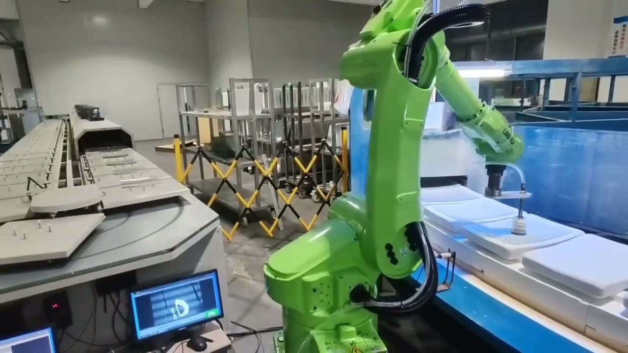 Glass Handling Solutions: Real-Case Sharing of Industrial Robotic Arms