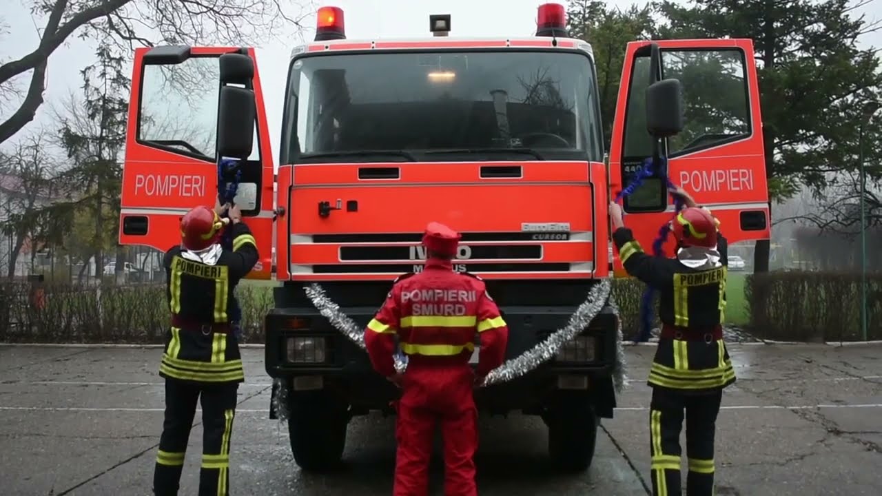 Colinde Facultatea de Pompieri - Din cer senin   (Alexandru Sahlean & Ionut Gabriel Sanda)