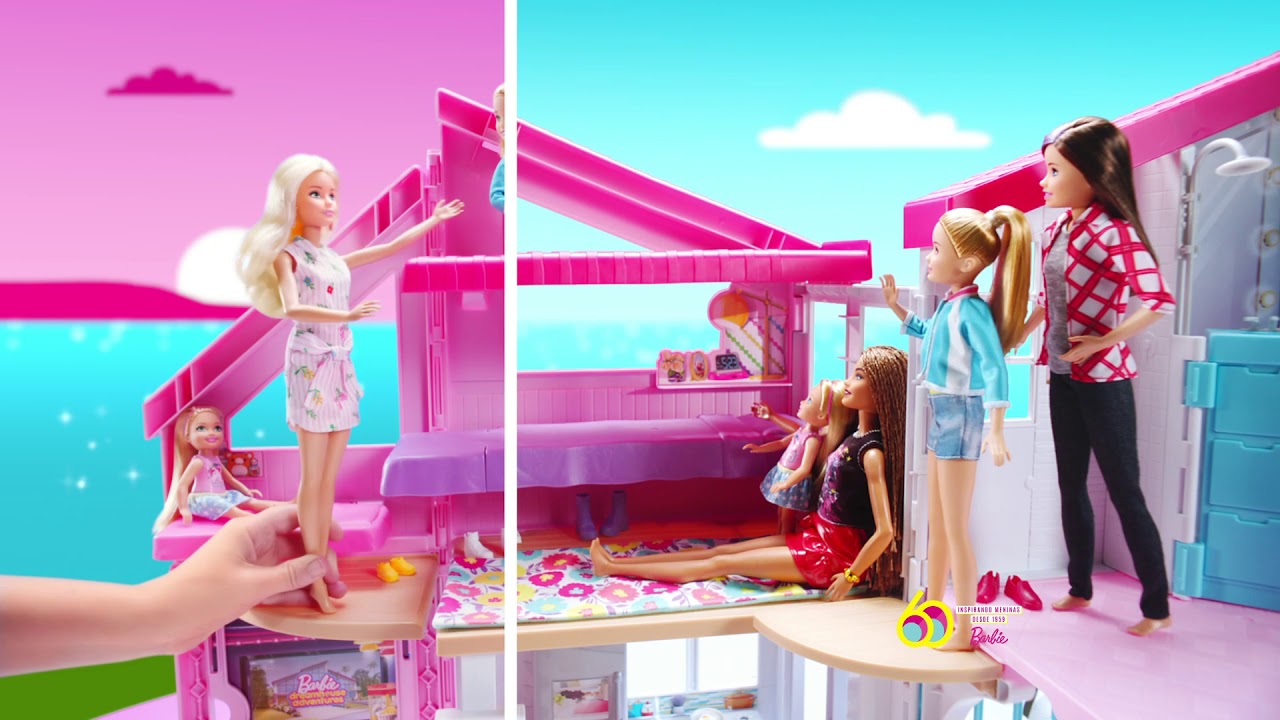 Barbie - Casa Malibú, Barbie