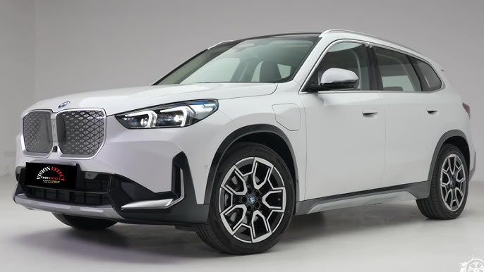 New BMW iX1 eDrive20 (2024) - FIRST LOOK exterior, interior & SPECS 