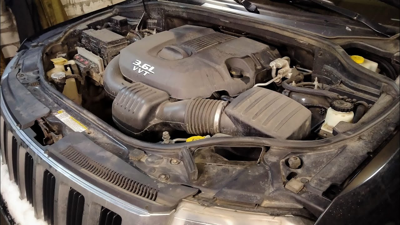 Как снять генератор на джип гранд чероки 3,6 л. jeep grand cherokee ...