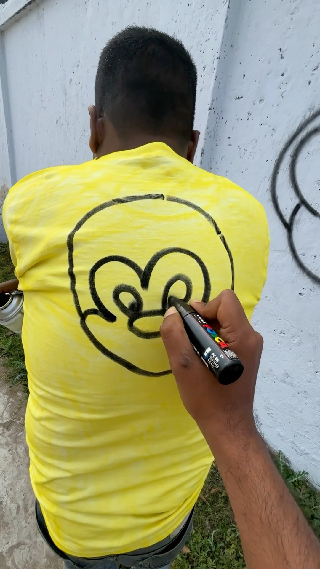 How it’s possible ? #shorts #art #challenge