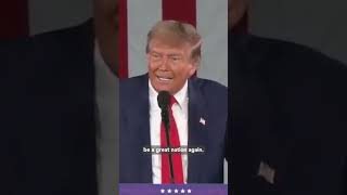 Trump accidentally humiliates himself on stage