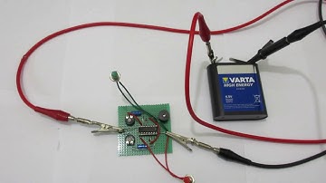 Halfautomatische seinsleutel met 74LS221