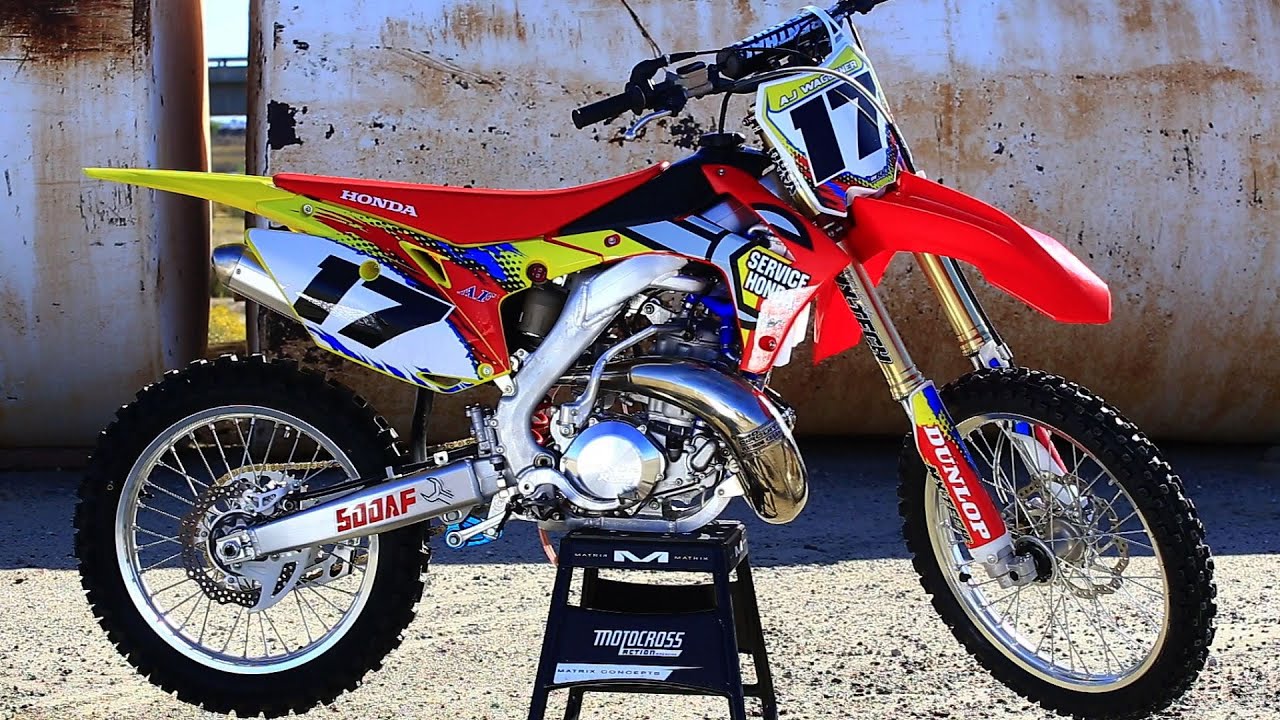 Final Honda CR500 AF 2 Stroke construct Shaken not Stirred