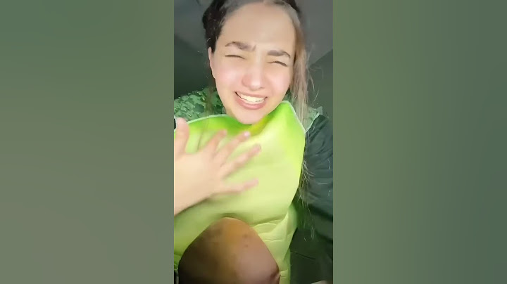I SURPRISED MY BROTHER WITH AN AVOCADO COSTUME 🥑😭 #brother #halloween #foryou #shorts
