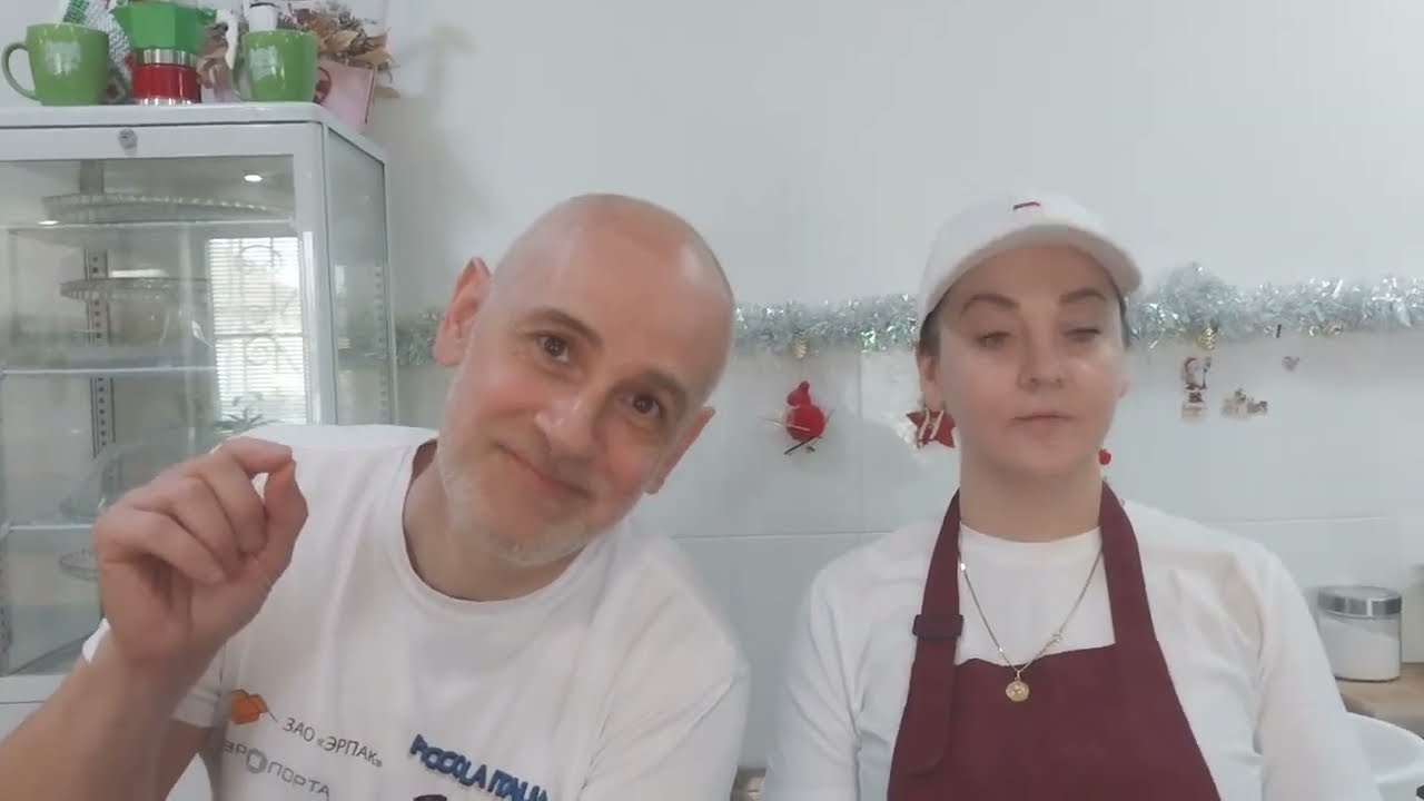 Итальянская пицца в Нарткале. Даниэль ПРОЕТТИ и Залина КАРДАНОВА / Пиццерия "Piccola Italia 07"