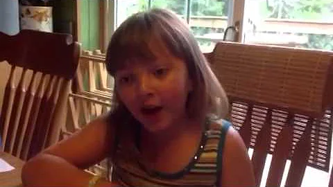Iszy singing