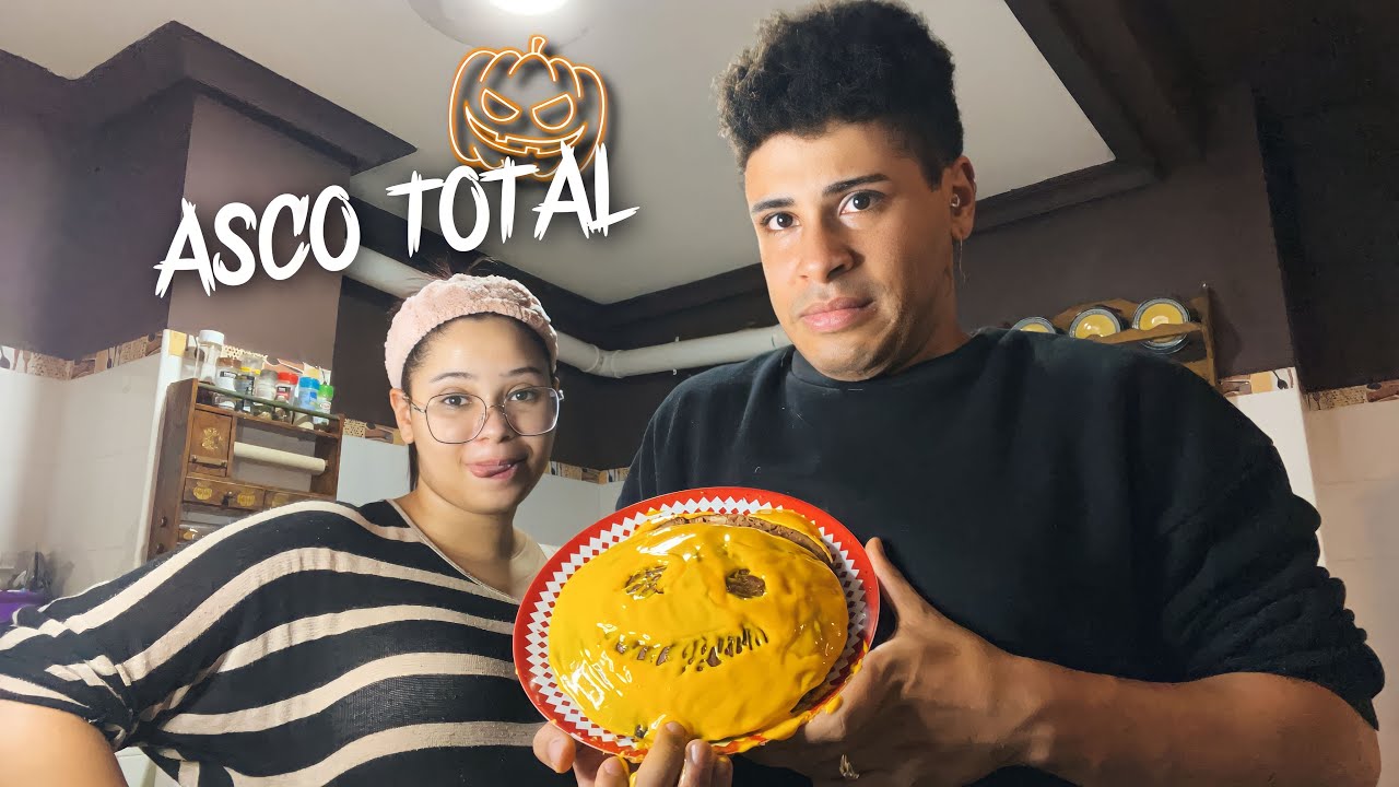 Haciendo la tarta de HALLOWEEN MÁS ASQUEROSA…con mi hermana