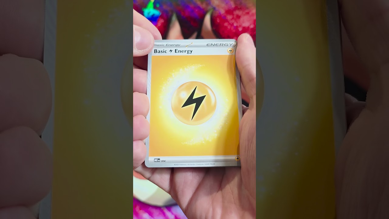 Коллекция технических наклеек Ascending Heroes – Чармандер оправдывает ожидания?!