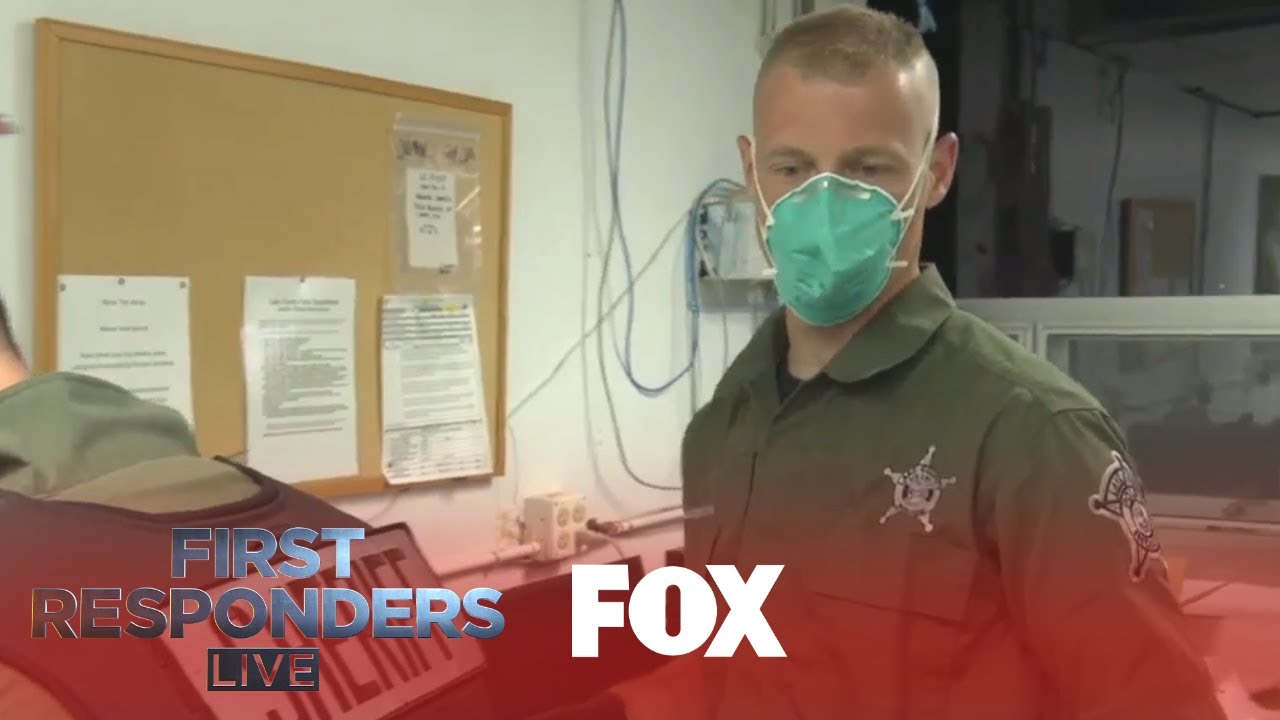 rescue dogs rock nyc Police Perform A Drug Test | Season 1 Ep. 8 | FIRST RESPONDERS LIVE
