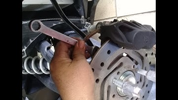 CAN AM SPYDER GET RID OF BRAKE FAILURE MESSAGE