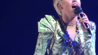 Miley Cyrus - My darlin Bangerz Tour @Sportpaleis