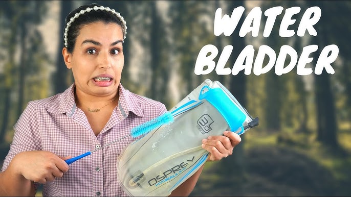 effect verklaren Kreet How to Clean Your Hydration Bladder - Osprey Hydraulics LT Reservoir -  YouTube