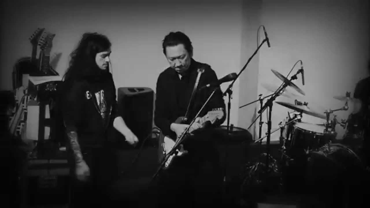 布袋寅泰- BATTLE WITHOUT HONOR OR HUMANITY（HOTEI LIVE IN LONDON）