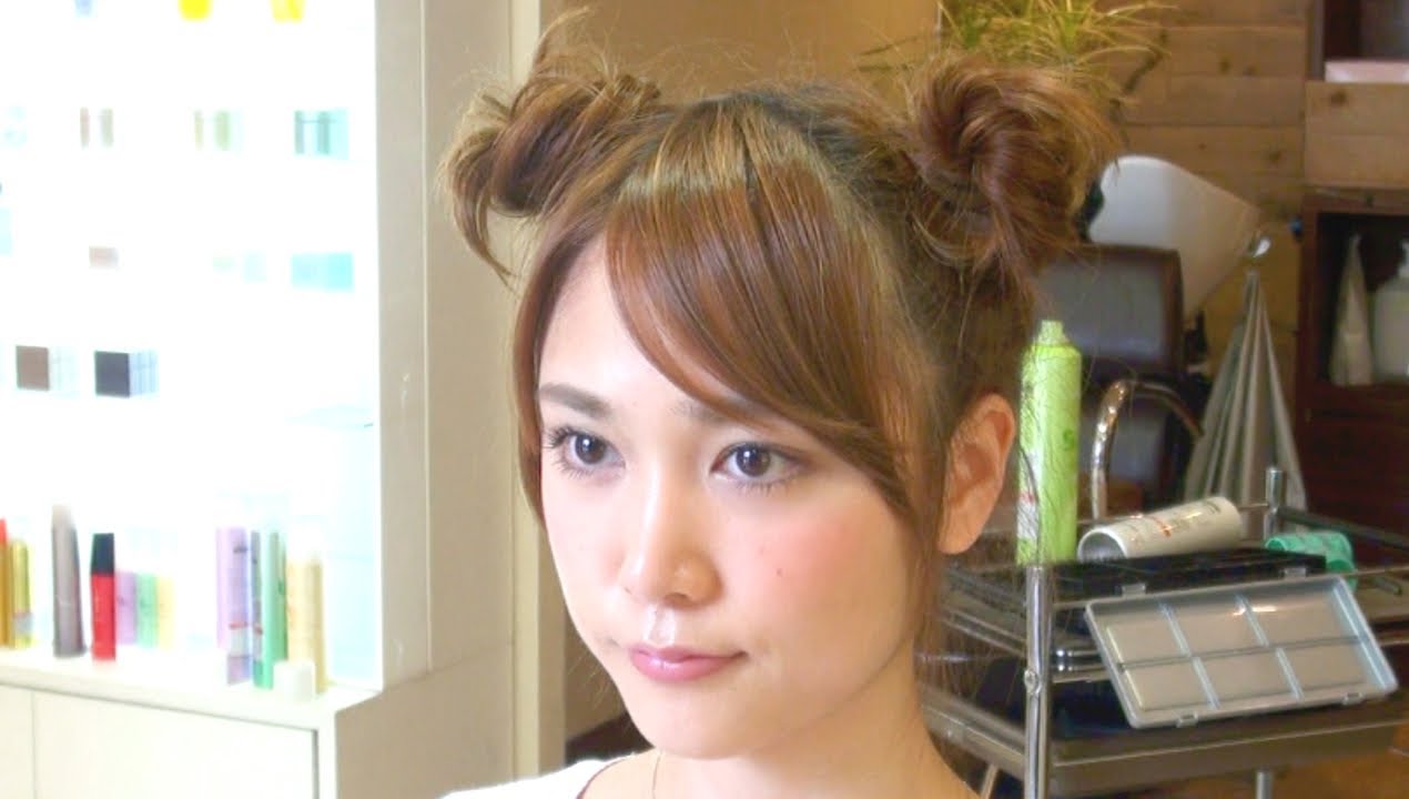 ディズニーヘア ミッキーヘアアレンジ 簡単ツインお団子ヘアの作り方 Hair Arrange 25 Youtube