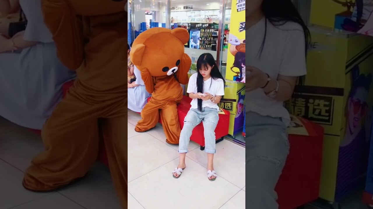 Funny video 2021 brown bear Trolling