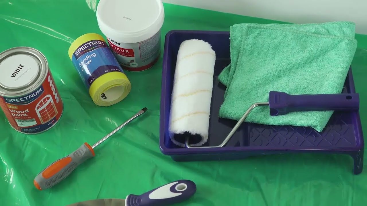 DIY Action : boucher un trou dans un mur !